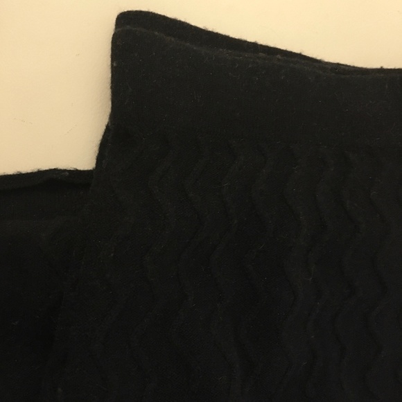 PURE/Skirt - Picture 2 of 5